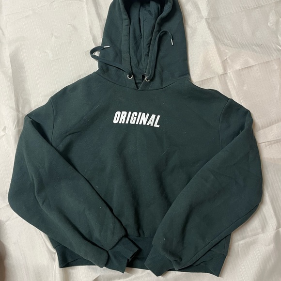 Super Comfy Cropped Sweater - Picture 1 of 2